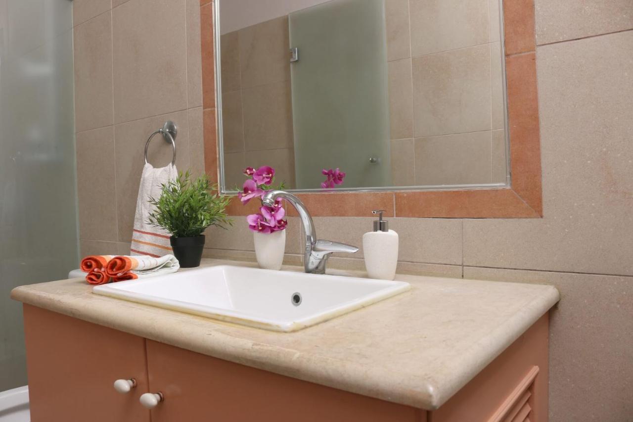 Modern Chic Apartment, Corfu Town Esterno foto
